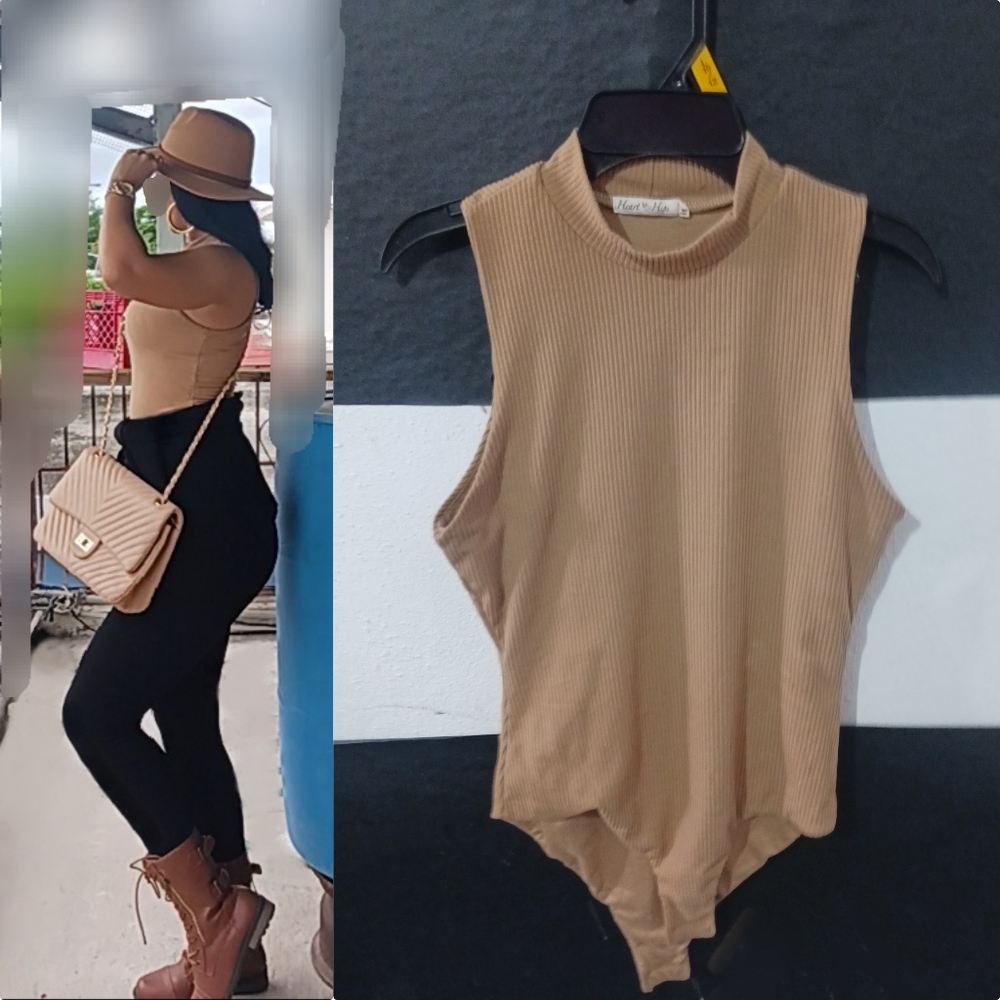 Women Beige Ribbed Seamless  Turtleneck Sleveless Bodysuit